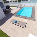 Luxury Rubicon Jacuzzi Y Piscina Playa Blanca (Lanzarote)