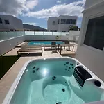 Villa Luxury Rubicon Jacuzzi Y Piscina Playa Blanca (Lanzarote)
