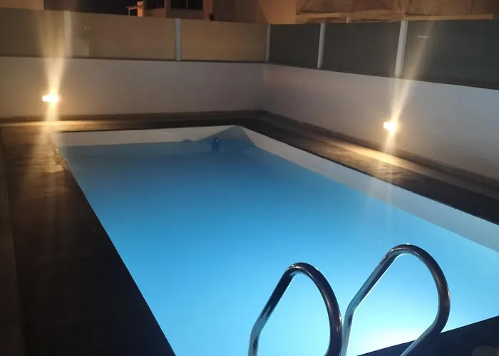 Luxury Rubicon Jacuzzi Y Piscina 빌라 *