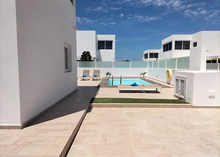 Luxury Rubicon Jacuzzi Y Piscina 빌라