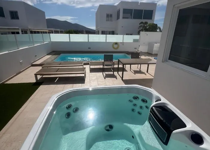 빌라 Luxury Rubicon Jacuzzi Y Piscina 플라야블랑카