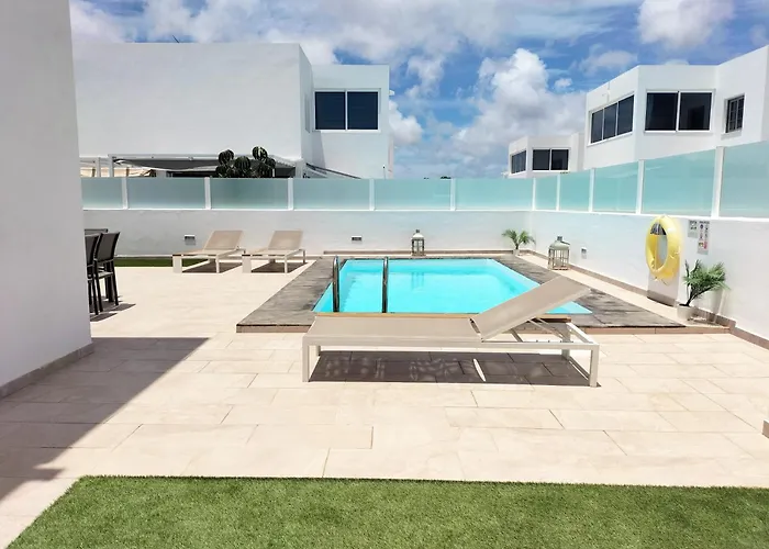 Luxury Rubicon Jacuzzi Y Piscina 빌라 *