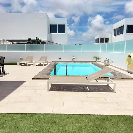 Luxury Rubicon Jacuzzi Y Piscina וילה *